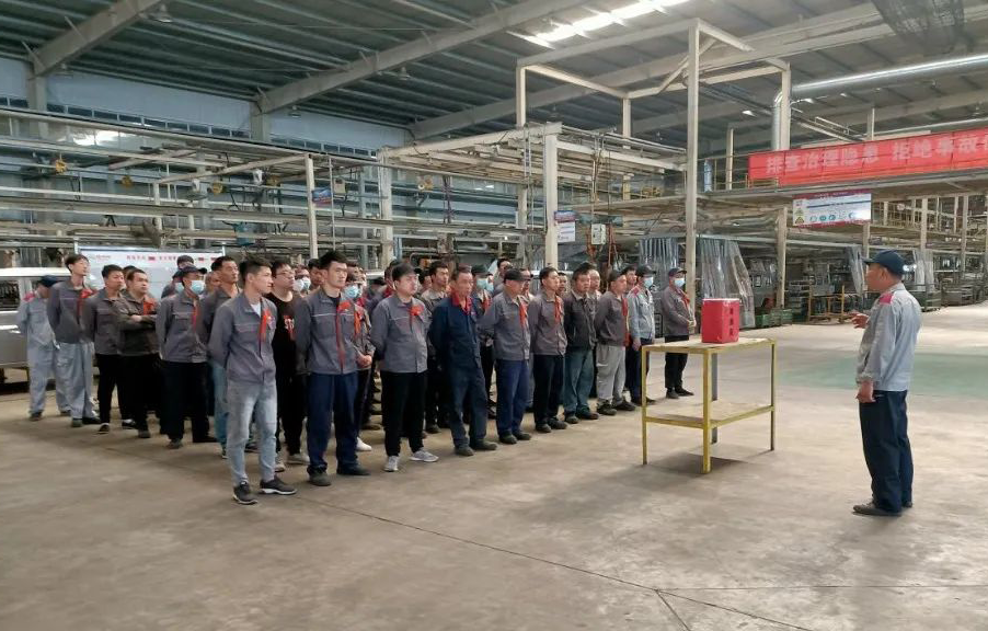 病魔無情、公司有愛——北京汽車制造廠黃驊基地為患病職工愛心捐款